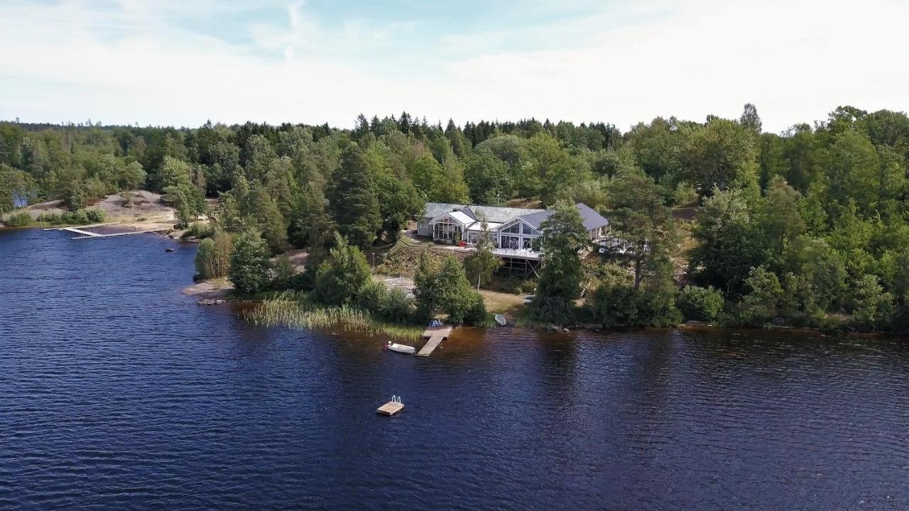 Stenhaella Bed&Breakfast Holmsjö Exterior foto