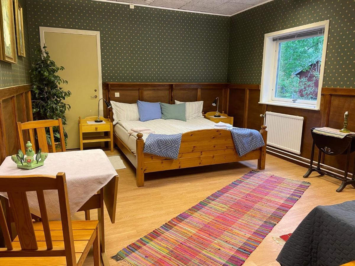 Stenhaella Bed&Breakfast Holmsjö Exterior foto